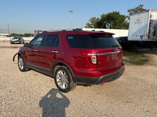 2014 Ford Explorer XLT - Exterior Rear Left Corner Image